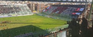 Arrestati due tifosi reggini sotto daspo sorpresi a scavalcare la recinzione dello stadio per assistere alla partita item-thumbnail