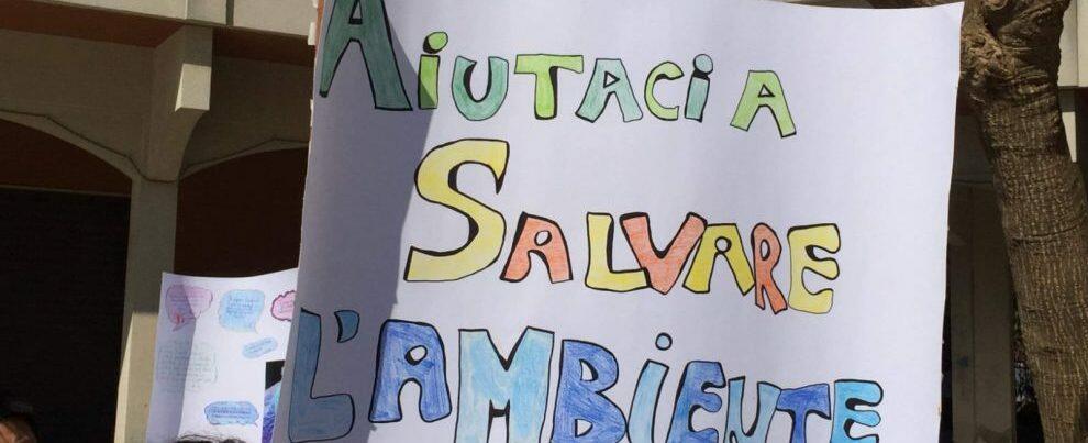 Anche la scuola media di Caulonia ha aderito allo sciopero globale per il clima