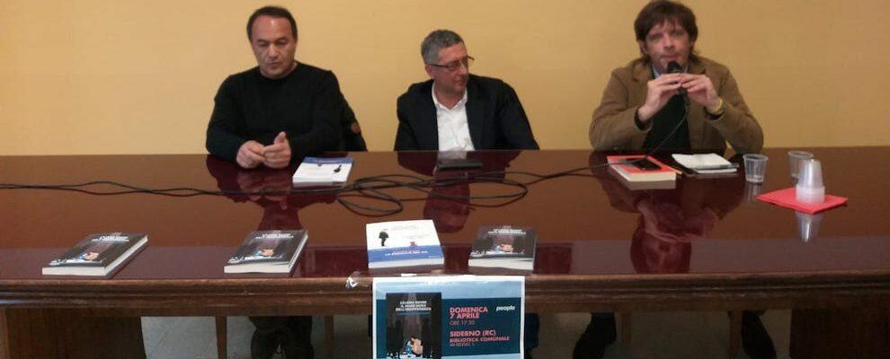 Mimmo Lucano e Pippo Civati a Siderno per discutere di accoglienza e intolleranza nell’Italia del governo gialloverde