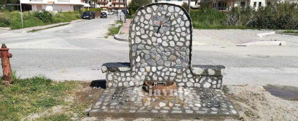 Foto del giorno: nuova fontana sul lungomare di Caulonia