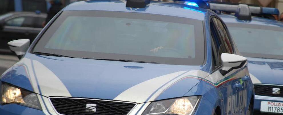 Subisce continue violenze e vessazioni, donna denuncia tutto alla Polizia e fa arrestare il marito