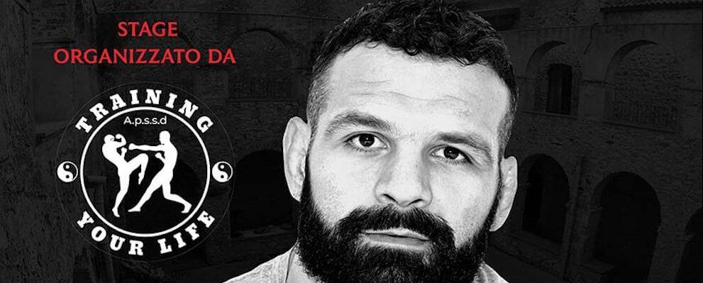 A Placanica uno stage con il lottatore italiano MMA Alessio Sakara