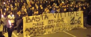 Basta Vittime: “Inutile spendere soldi sulla vecchia 106. Vogliamo una strada nuova e sicura” item-thumbnail