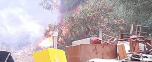 Nubi tossiche dall’ex stazione di raccolta rifiuti a Focà: la denuncia di AttiviAmo Caulonia item-thumbnail