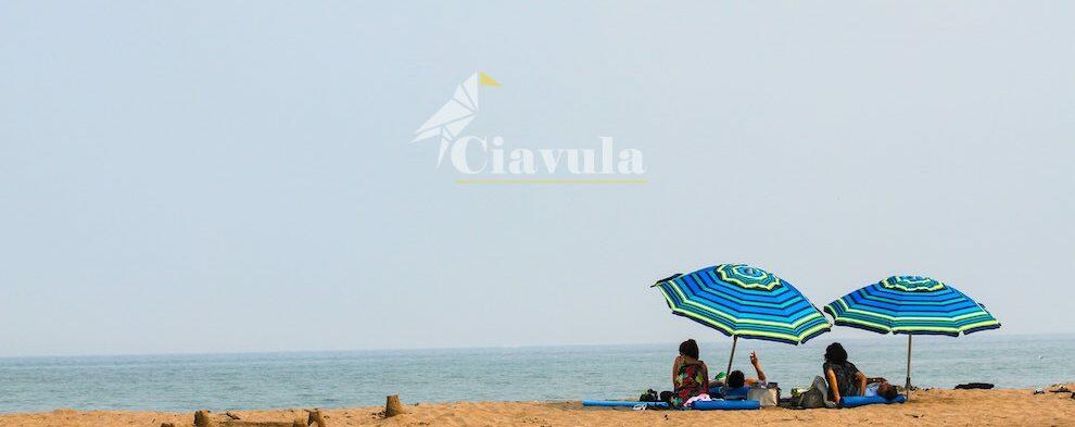 Divieto di lasciare incustoditi gli ombrelloni sulla spiaggia di Caulonia