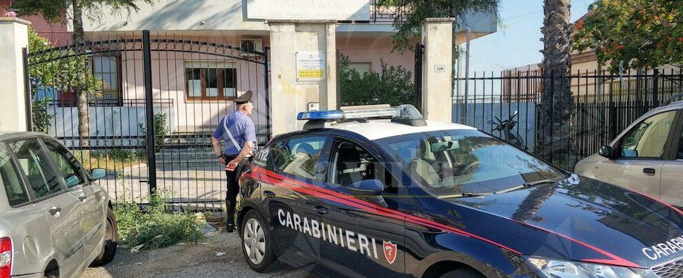 Furto presso un ufficio della Regione Calabria, indagano i Carabinieri