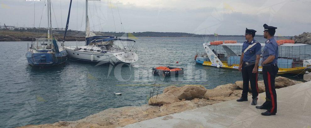 Due calabresi rubano la barca a vela con cui sono arrivati ieri i migranti, arrestati