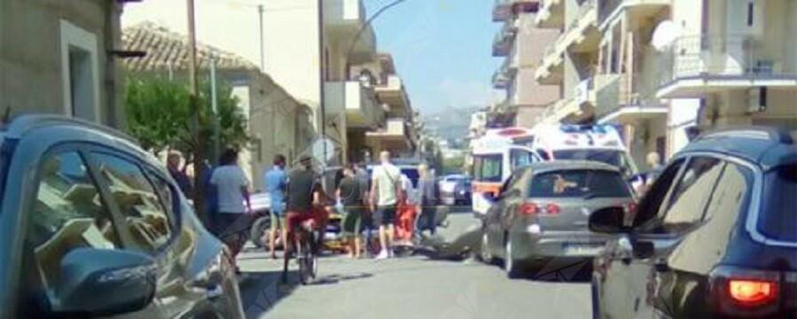 Due feriti a Siderno in un incidente stradale