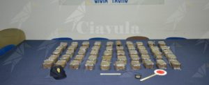 Fermati sulla A2 con 50kg di hashish, due arresti item-thumbnail