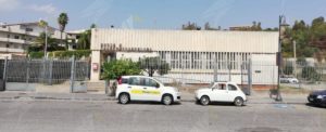Assembramento all’esterno della Posta di Caulonia. A Roccella invece rispettate le distanze item-thumbnail