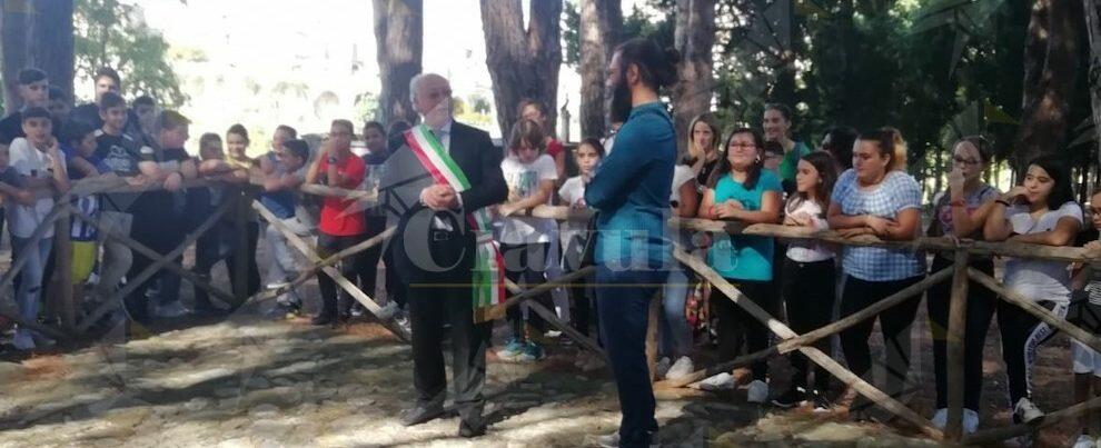 Fucilati al grido di “Viva l’Italia, viva la Costituzione”. Gerace ricorda i Cinque Martiri