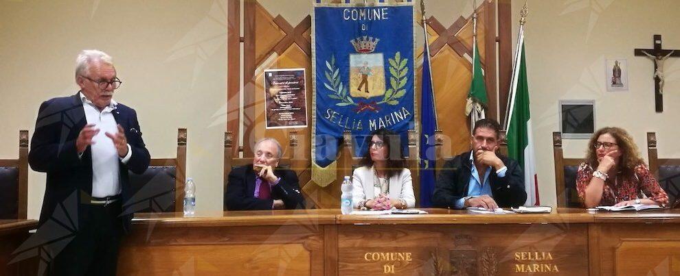 Giuseppe Nucera a Sellia ragiona di Calabria “plastic free”