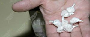 Sorpreso sotto un portico con 11 involucri di eroina, in manette un pregiudicato item-thumbnail