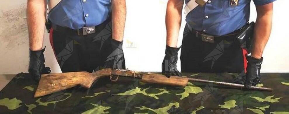I Carabinieri trovano un fucile privo di matricola a Ciminà