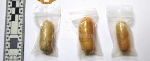 Trasportava tre ovuli di eroina occultati nel retto, arrestato dalla Polizia di Stato item-thumbnail