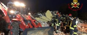 È di Reggio Calabria uno dei pompieri rimasti uccisi nel crollo di un edificio ad Alessandria item-thumbnail