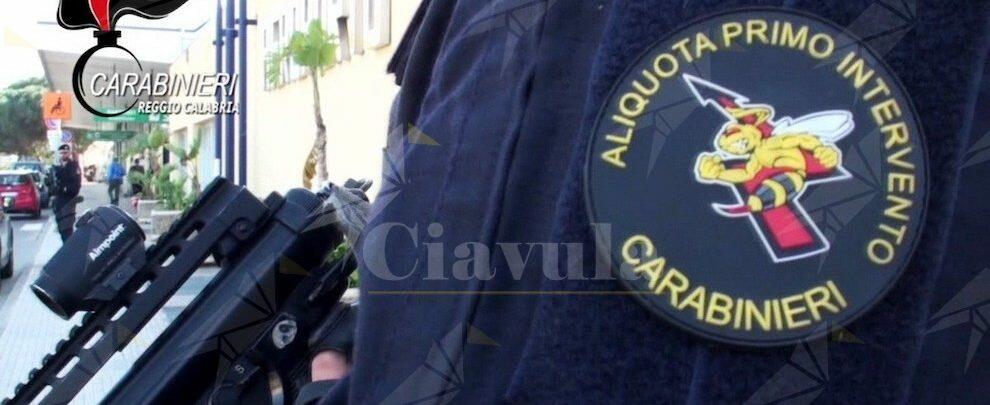 Festa forze armate a Reggio Calabria: esercitazione dei carabinieri in caso di attacco terroristico