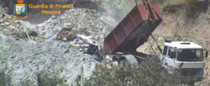 Operazione Montagna Fantasma, scoperta e sequestrata una maxi-discarica abusiva item-thumbnail