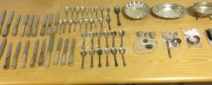 Badante ruba oggetti di valore alla sua “datrice di lavoro”. Arrestata item-thumbnail