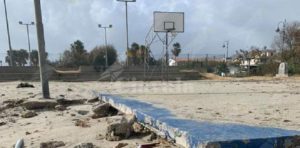 Tra le vittime della mareggiata anche il campetto di basket di Caulonia item-thumbnail
