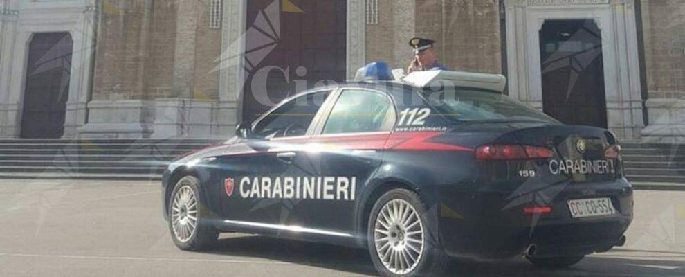 Pluripregiudicato ruba auto delle poste italiane e provoca un incidente. Individuato ed arrestato