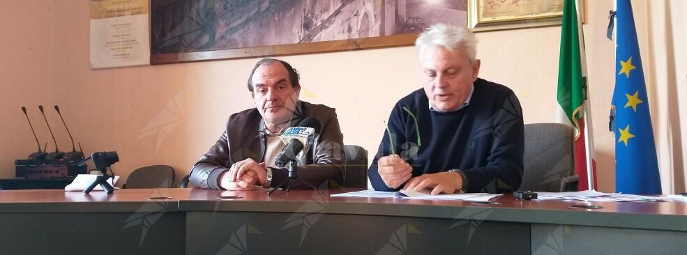 Stoccata di Tucci a Cagliuso ma anche a Belcastro: “Chi amministrava nel 2013, 2014 e 2015 non ha mandato le bollette”