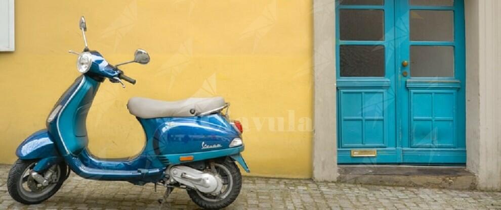 Arrestato pregiudicato.  Simulava sinistri stradali col motociclo per scippare le donne al volante