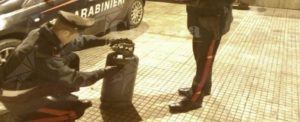Momenti di panico a Palmi, ubriaco minaccia di far esplodere una bombola di gas item-thumbnail