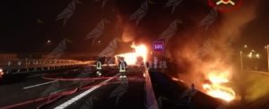 Tragedia sulla A4 autocisterna travolge un autocarro ed esplode. Un morto e un ferito item-thumbnail