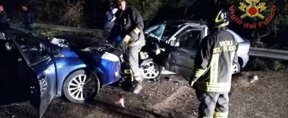 Incidente stradale in Calabria, 4 persone ferite