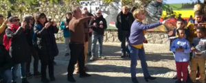 I bambini di Riace cantano “Bella ciao” – video item-thumbnail