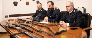 Trovato in possesso di armi e droga, arrestato item-thumbnail