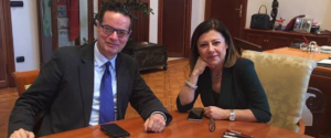 Klaus Davi: “Ministro De Micheli molto attenta al sud” item-thumbnail