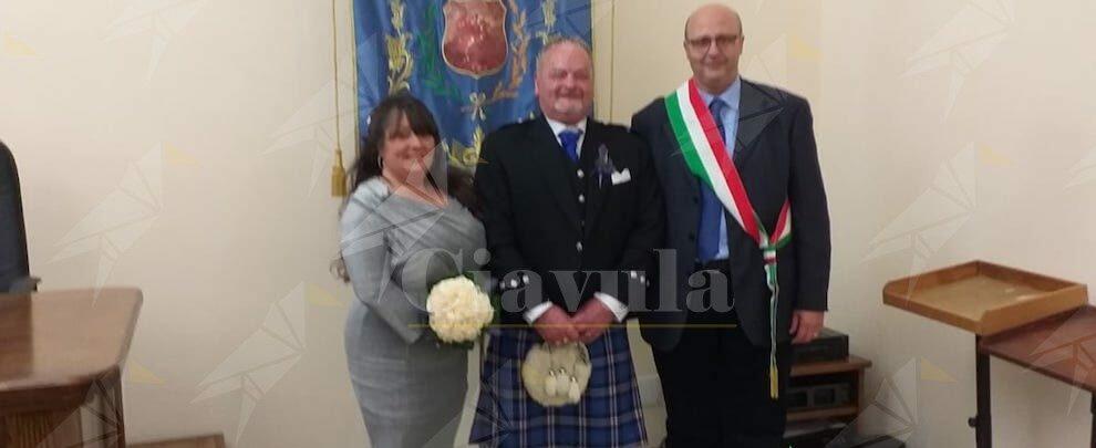 Foto del giorno: matrimonio scozzese a Roccella Jonica