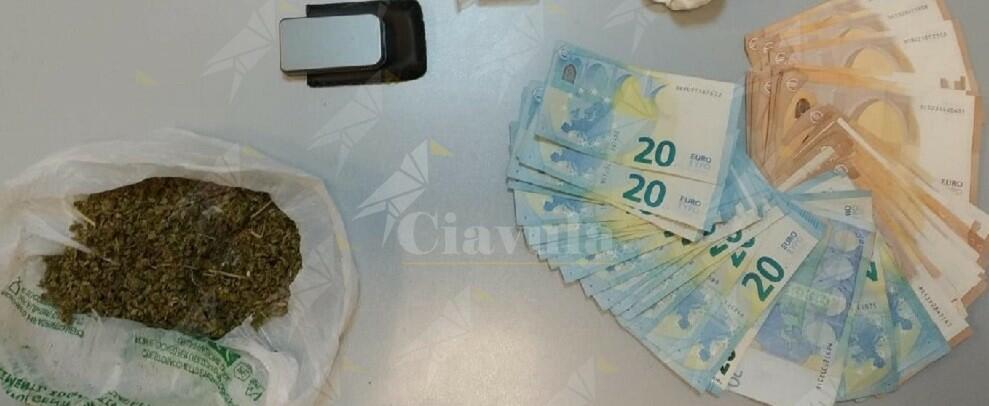 Spacciava marijuana, arrestata