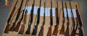 ‘Ndrangheta: tre arresti per detenzione di armi clandestine item-thumbnail