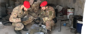 Scoperte armi, munizioni e droga nascosti in uno stabile abbandonato item-thumbnail