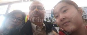 L’ex sindaco di Caulonia, Ilario Ammendolia, solidale con la commerciante cinese Monica item-thumbnail