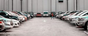 Stretta contro i parcheggiatori abusivi, scattano i controlli dei carabinieri item-thumbnail