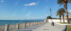 Roccella Jonica premiata ancora con la bandiera verde. La sua spiaggia è a misura di bambino item-thumbnail