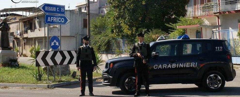 Africo, droga nascosta in condomini e case abbandonate: massicci controlli dei carabinieri