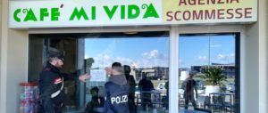 Colpi di pistola fuori dal bar, sospesa la licenza per 30 giorni item-thumbnail