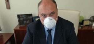 Coronavirus, il sindaco di Locri lancia l’appello : “Donate il plasma per aiutare chi sta rischiando di morire” item-thumbnail
