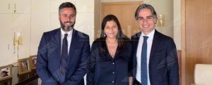 Il sindaco Falcomatà incontra la Presidente Santelli: “Priorità rifiuti, lavoro, trasporto locale e sistema aeroportuale” item-thumbnail