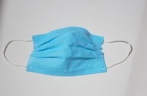 Cauloniese produce mascherine contro il coronavirus e chiede aiuto al Comune item-thumbnail