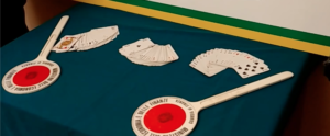Beccati a giocare a carte in un circolo ricreativo incuranti della pandemia da coronavirus item-thumbnail