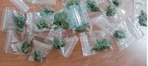 Trovato in possesso di 215 grammi di marijuana, arrestato item-thumbnail