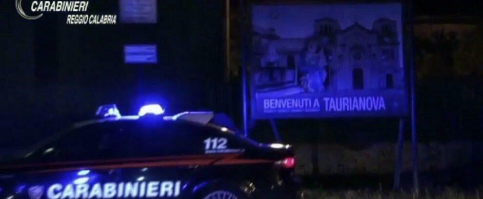 Tentato omicidio a Taurianova, nel mirino un 30enne della Locride. Tre arresti