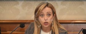 La Meloni verrà a Caulonia? Si, forse, ma… item-thumbnail