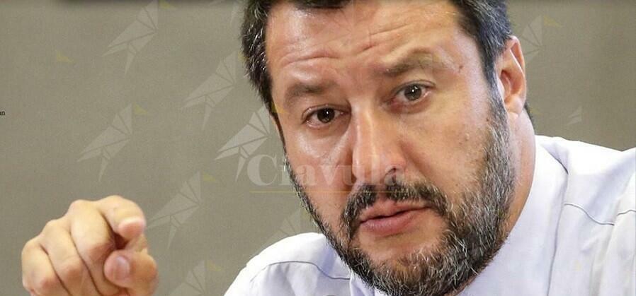 Un’altra passerella inopportuna di Salvini